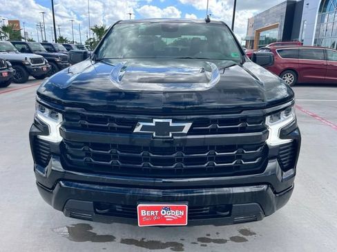 Used 2026 Chevrolet Silverado 1500 RST AWD/4WD image 2