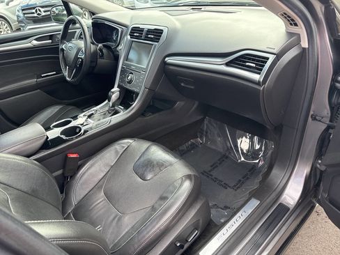 Used 2013 Ford Fusion Titanium image 21