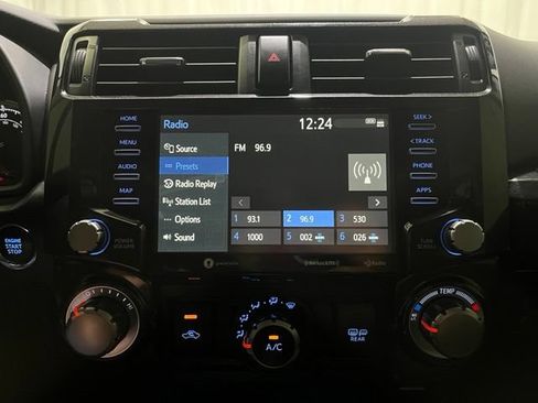 Certified 2023 Toyota 4Runner TRD Off-Road Premium w/ Moonroof Package AWD/4WD image 18