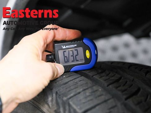 Used 2020 RAM 1500 Classic SLT image 24