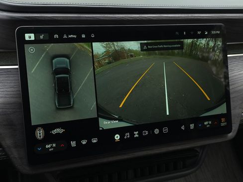 Used 2024 Rivian R1T Adventure image 29