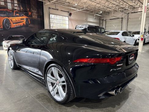 Used 2015 Jaguar F-TYPE R image 3