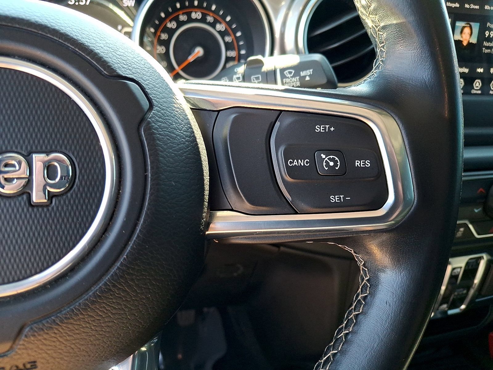Used 2020 Jeep Wrangler Unlimited Sahara AWD/4WD image 20