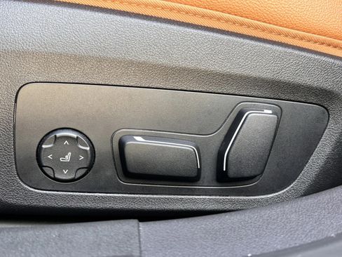 Used 2025 BMW 330i Sedan image 22