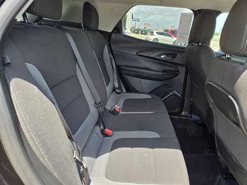 Used 2025 Chevrolet TrailBlazer LT AWD/4WD image 25