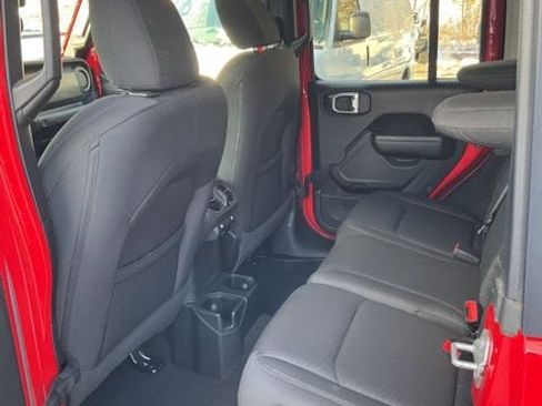 Used 2021 Jeep Wrangler Unlimited Sport image 22
