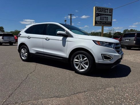 Used 2016 Ford Edge SEL w/ Equipment Group 201A AWD/4WD image 2