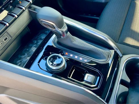 New 2026 GMC Canyon Elevation image 53