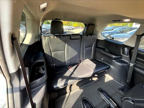Used 2024 Toyota Grand Highlander XLE image 17