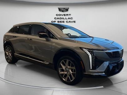 New 2026 Cadillac Optiq Luxury 1