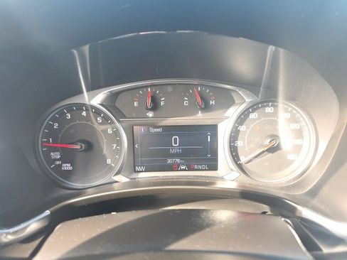 Used 2022 Chevrolet Equinox LT image 16