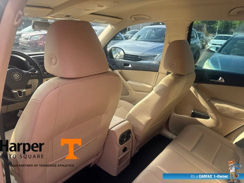 Used 2012 Volkswagen Tiguan SE AWD/4WD image 11
