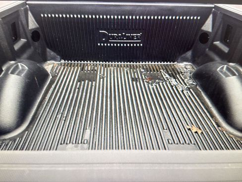 Used 2025 Ford F150 XLT w/ Equipment Group 301A Standard image 8