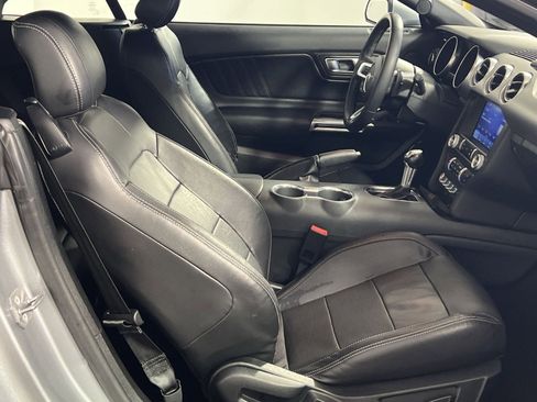 Used 2022 Ford Mustang GT Premium image 27