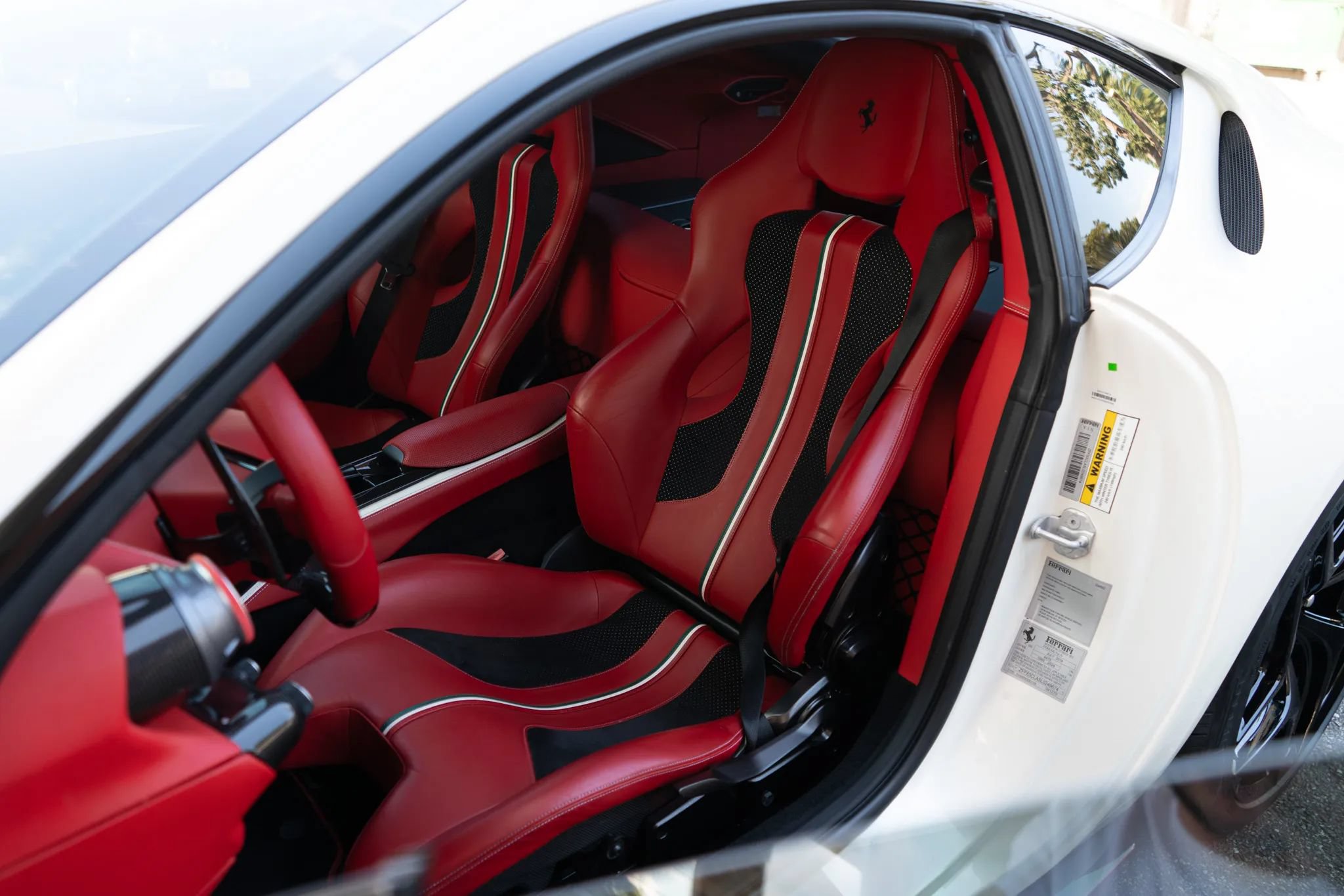 Used 2020 Ferrari 812 Superfast RWD image 14