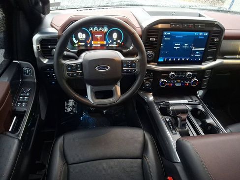 Certified 2023 Ford F150 Lariat w/ Equipment Group 502A High image 11