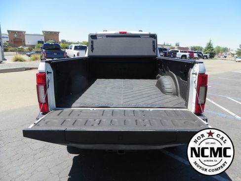 Used 2020 Ford F350 Platinum w/ FX4 Off-Road Package AWD/4WD image 12