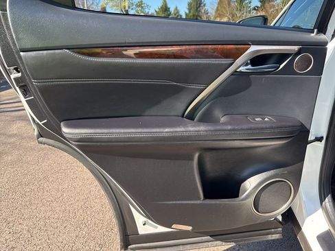 Used 2019 Lexus RX 450h AWD w/ Navigation Package image 21