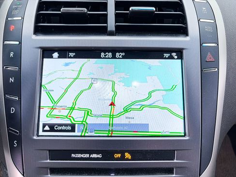 Used 2018 Lincoln MKZ Select w/ Select Plus Package FWD image 7