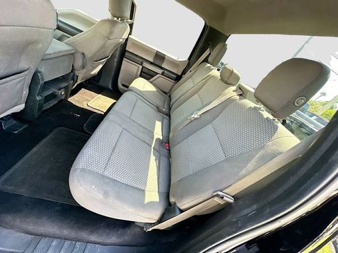 Used 2017 Ford F150 XLT image 24