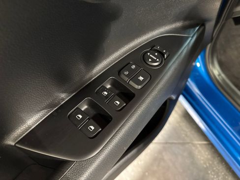 Certified 2023 Kia Rio S image 19