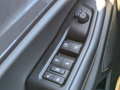 Used 2021 Jeep Grand Cherokee L Laredo w/ Luxury Tech Group I image 25