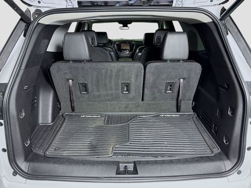Used 2018 Chevrolet Traverse Premier image 31