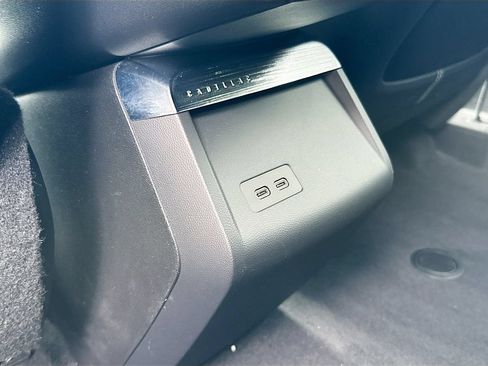 Used 2024 Cadillac Lyriq Tech RWD image 26