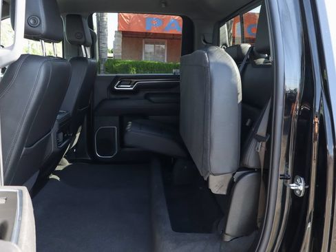 Used 2025 Chevrolet Silverado 2500 LT w/ Trail Boss Package AWD/4WD image 38
