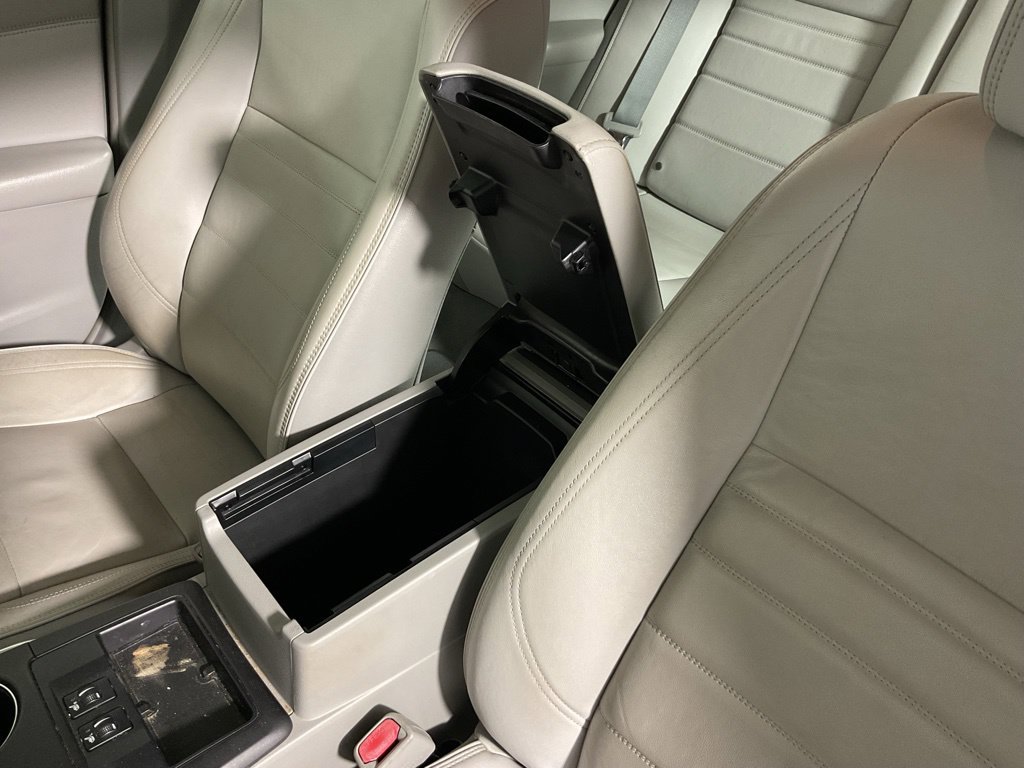 Used 2017 Toyota Camry XLE w/ Convenience Package FWD image 28