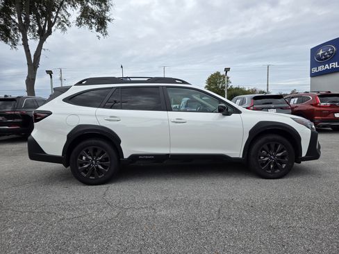 Certified 2025 Subaru Outback Onyx Edition XT w/ Popular Package #2 image 2