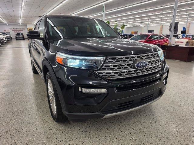 Used 2021 Ford Explorer Limited w/ Hybrid Equipment Group 310A AWD/4WD image 4