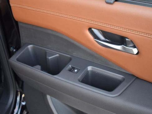 New 2026 Nissan Pathfinder Platinum FWD image 68