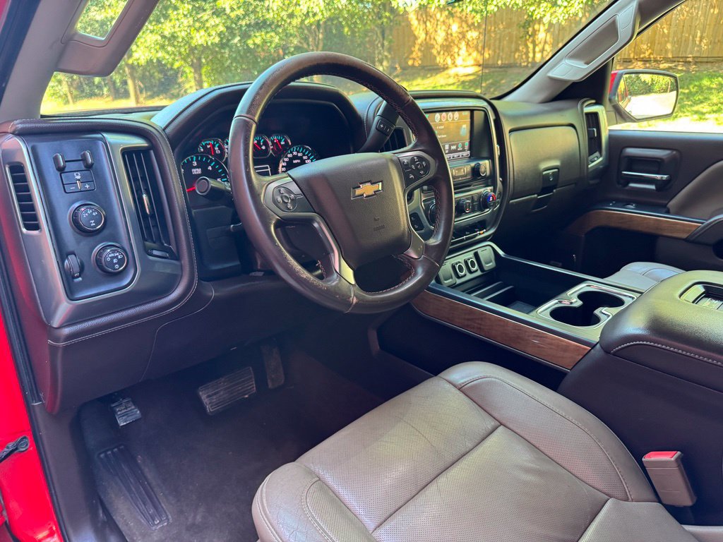 Used 2016 Chevrolet Silverado 2500 LTZ w/ LTZ Plus Package AWD/4WD image 26