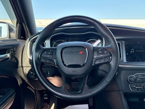 Used 2017 Dodge Charger SXT w/ Plus Group RWD image 15