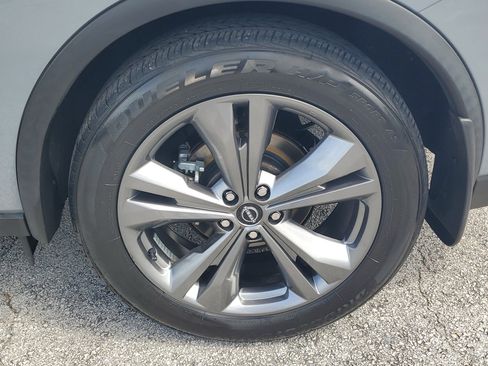 Certified 2024 Nissan Murano Platinum w/ Cargo Package FWD image 9