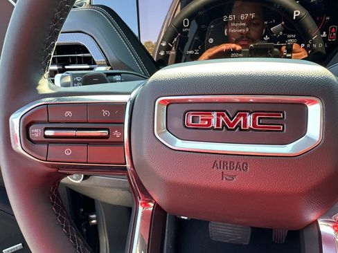 New 2026 GMC Yukon Elevation image 26