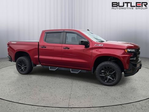 Used 2021 Chevrolet Silverado 1500 LT Trail Boss w/ Convenience Package II AWD/4WD image 5