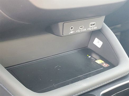 New 2026 Subaru Forester Premium image 27