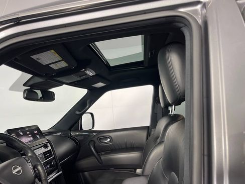 Used 2023 Nissan Armada SL w/ Midnight Edition Package image 24