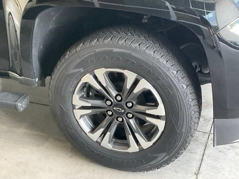 Used 2022 Chevrolet Colorado Z71 w/ Safety Package RWD image 25