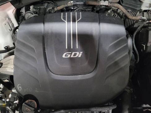 Used 2017 Kia Sorento SX image 30