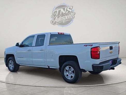 Used 2018 Chevrolet Silverado 1500 LT w/ Trailering Package AWD/4WD image 3