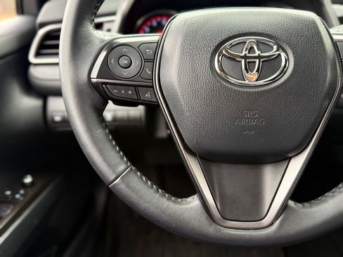 Used 2021 Toyota Camry XSE w/ Navigation Package image 25