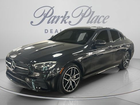 Used 2022 Mercedes-Benz E 350 Sedan image 1