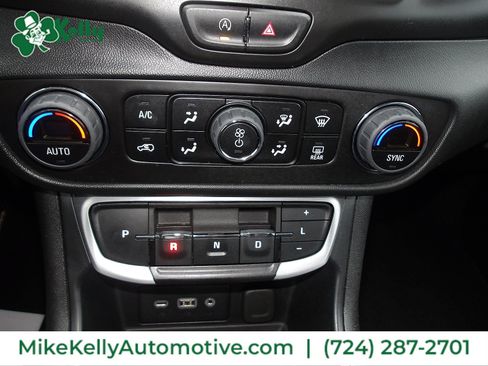 Used 2023 GMC Terrain SLE w/ Driver Convenience Package AWD/4WD image 20
