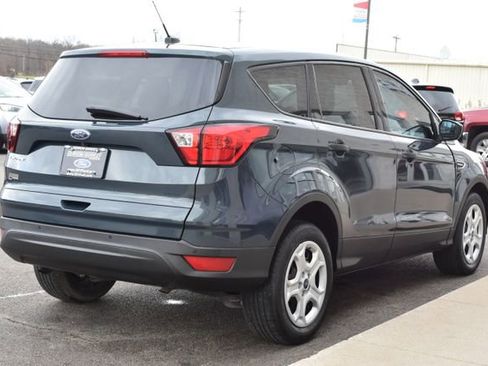 Used 2019 Ford Escape S image 8
