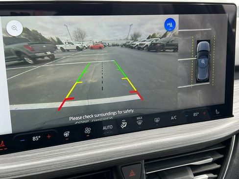 New 2024 Ford Escape SE w/ PHEV Premium Package image 25