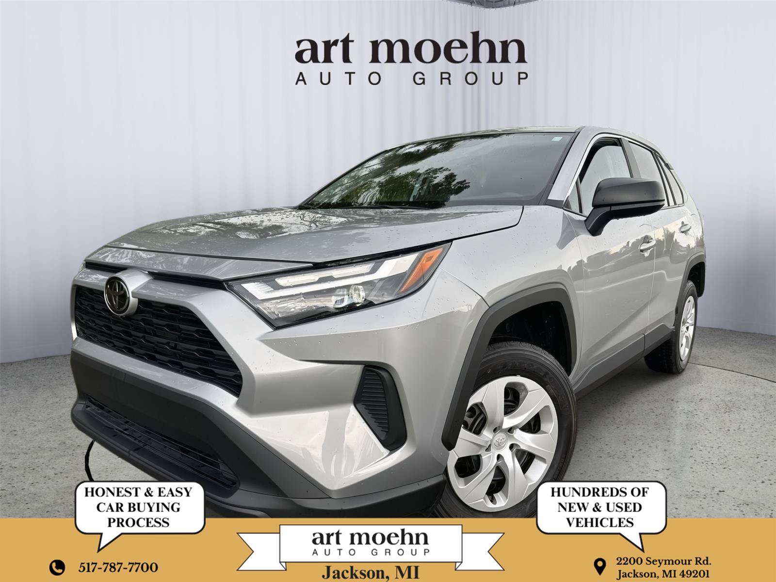Used 2025 Toyota RAV4 LE AWD/4WD image 1