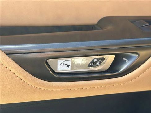 Used 2024 Lexus NX 250 FWD image 18